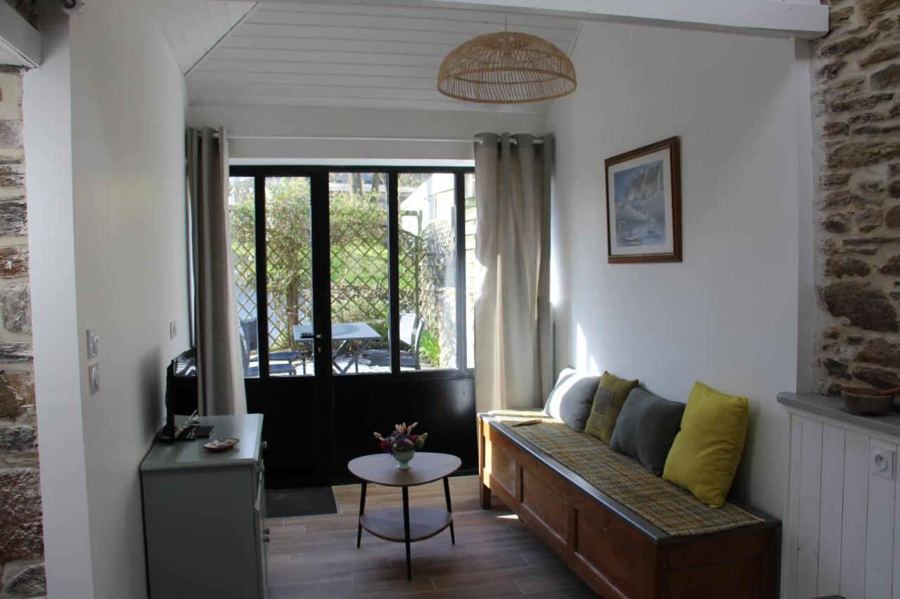 Auberge De Keringar Le Conquet Esterno foto
